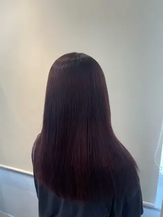 セミロング カラー tiel 小山莉々のヘアスタイル