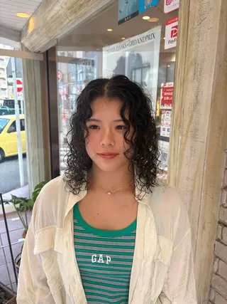 ミディアム 🪐海外hair/パ ーマ/暖色/ミミ🌼のヘアスタイル