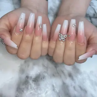 ネイル Kayo 💅のネイルデザイン