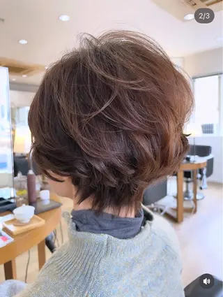 ショート カラー パーマ 小酒井 智洋のヘアスタイル