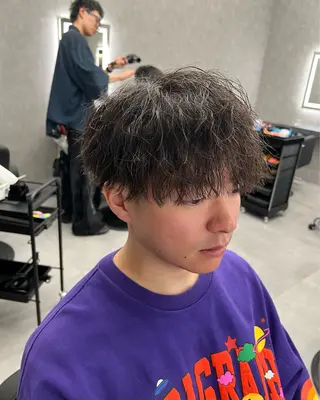 パーマ メンズ スパイキーの鬼 ヒロムのヘアスタイル