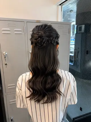 セミロング ヘアアレンジ 🌙髪質改善カラー Momoka🦋のヘアスタイル