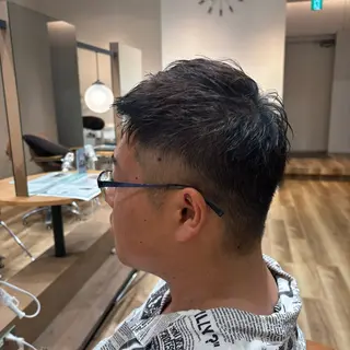 メンズ 小西 七菜子のヘアスタイル