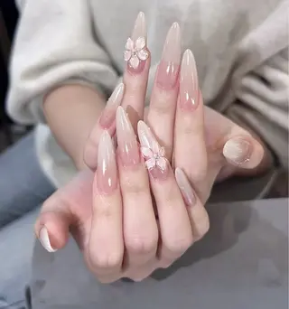 ネイル queen nailのネイルデザイン
