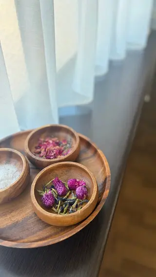 首肩こり・かっさ ヘッド｜大阪西区のエステ・リラクイメージ