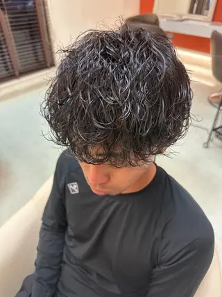 ショート パーマ メンズ 三宅 壱輝のヘアスタイル
