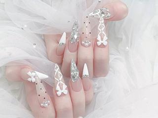 ネイル MoMoA Nail ネイル長さ出し専門店のネイルデザイン