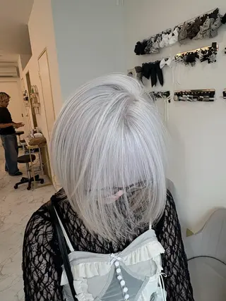 ショート ))ブリーチ特化(( 渡邉 怜のヘアスタイル