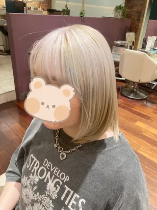 ミディアム 成沢 モニカのヘアスタイル