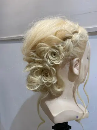 ヘアアレンジ 似合う髪型見つけます AYAKAのヘアスタイル
