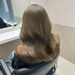 セミロング カラー ヘアアレンジ mai🍑暖色カラー /レイヤー💖のヘアスタイル
