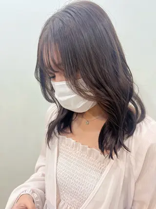 セミロング カラー 🎀暖色カラー🤍 レイヤーカット🎀のヘアスタイル