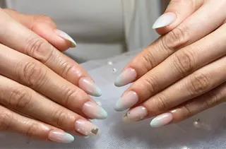 ネイル Z.Nail Yanのネイルデザイン