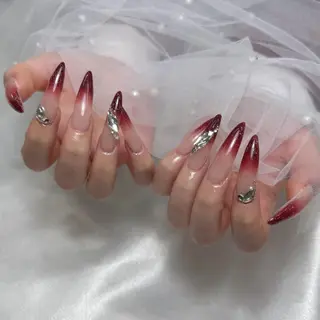 ネイル PEEKABOO 旧:momo京橋のネイルデザイン