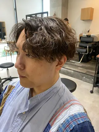 パーマ メンズ 似合う髪型見つけます AYAKAのヘアスタイル