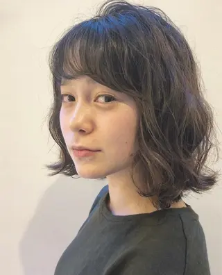 ミディアム カラー パーマ ヘアアレンジ Ze sealのヘアスタイル