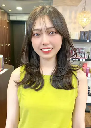 セミロング 縮毛矯正/ショート/ レイヤー/畑中正敏のヘアスタイル