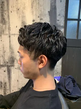 パーマ メンズ repose日本橋 室町のヘアスタイル