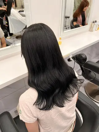 カラー ロング official TUNE銀座🪞🪽のヘアスタイル