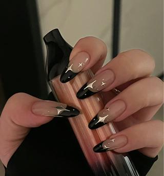 ネイル エリ🫧 nail池袋東口のネイルデザイン
