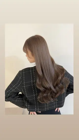ロング カラー 心寧🍑🤍ྀི/ 透明感colorのヘアスタイル