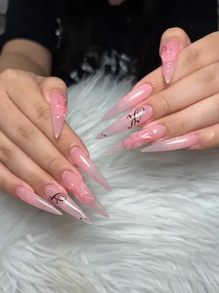 ネイル Cloudy Chan Nailのネイルデザイン