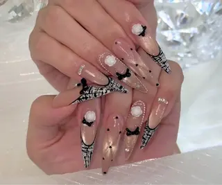 ネイル D-BEAUTY Nailsalonのネイルデザイン