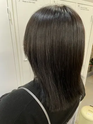 ミディアム カラー 河上 あかねのヘアスタイル