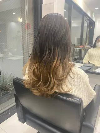 ロング カラー レイヤーカット 赤み消し　店長/大和のヘアスタイル