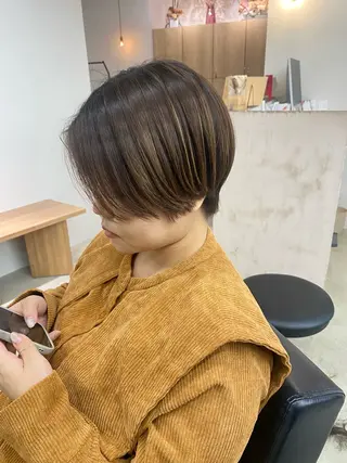 ショート akane/ 縮毛矯正/暖色のヘアスタイル
