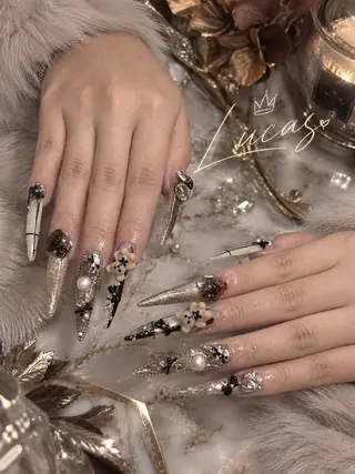 ネイル AOI💅🏾 LUCAS 千葉のネイルデザイン