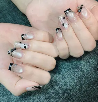 ネイル Hin Hana Nailのネイルデザイン