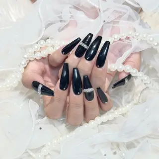 ネイル WISTERIA kozueのネイルデザイン