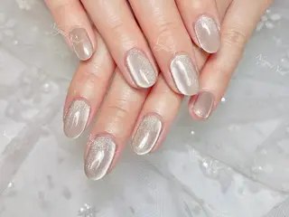 ネイル 🦋 Queenieのネイルデザイン