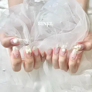 ネイル BINEL REINAのネイルデザイン