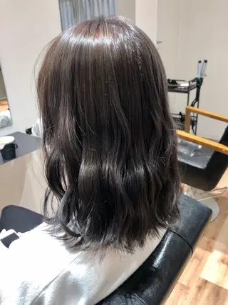 ミディアム カラー 美髪・透明感カラー 西川仁弥のヘアスタイル