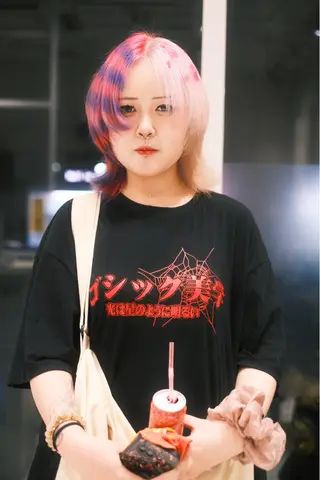 ミディアム カラー ヘアアレンジ 個性爆弾💣 ダブルカラー/ゆかのヘアスタイル