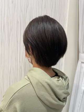 ショート カラー 飯塚 愛美 【北千住】のヘアスタイル