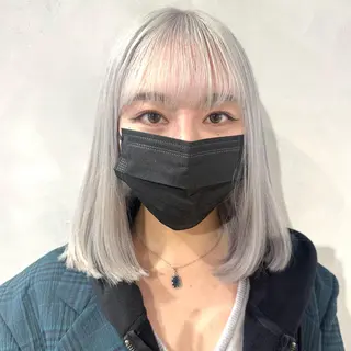 ミディアム カラー デザインカラー/パー マ🦖外岡咲希🦖のヘアスタイル
