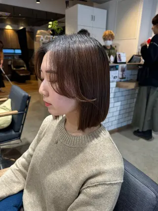 ショート レイヤー/大人ボブ| ワタナベ リョウカのヘアスタイル
