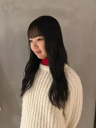 ロング キノシタ ユウナのヘアスタイル
