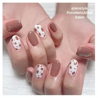 ミディアム ネイル 🐾enen style 🐾のネイルデザイン