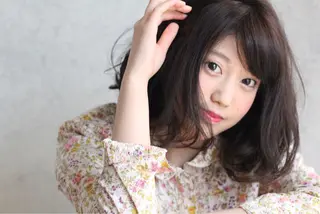 ミディアム カラー 鈴木 悠史のヘアスタイル