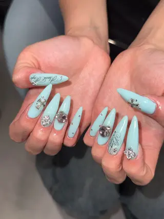 ネイル hazuki ☽ 6月予約受付中✨のネイルデザイン