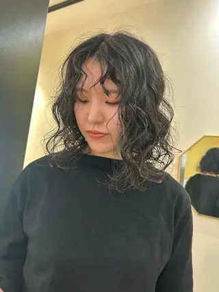 ミディアム パーマ hubhair レイヤー/透明感のヘアスタイル