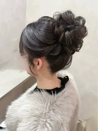 ヘアアレンジ セットサロンCURE 🩵あんみのヘアスタイル