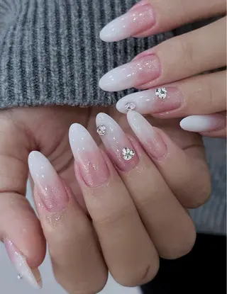 ネイル Hin Hana Nailのネイルデザイン