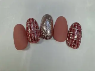 ネイル feminine nailのネイルデザイン