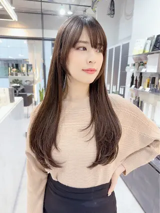 ロング 小田 桜のヘアスタイル