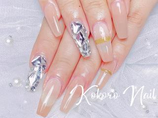 ネイル Hawchumi 💅のネイルデザイン